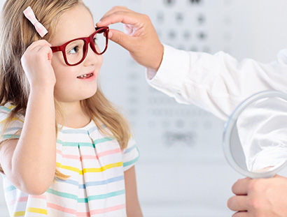 结合中国传统芳香养生和中草药文化创新研发